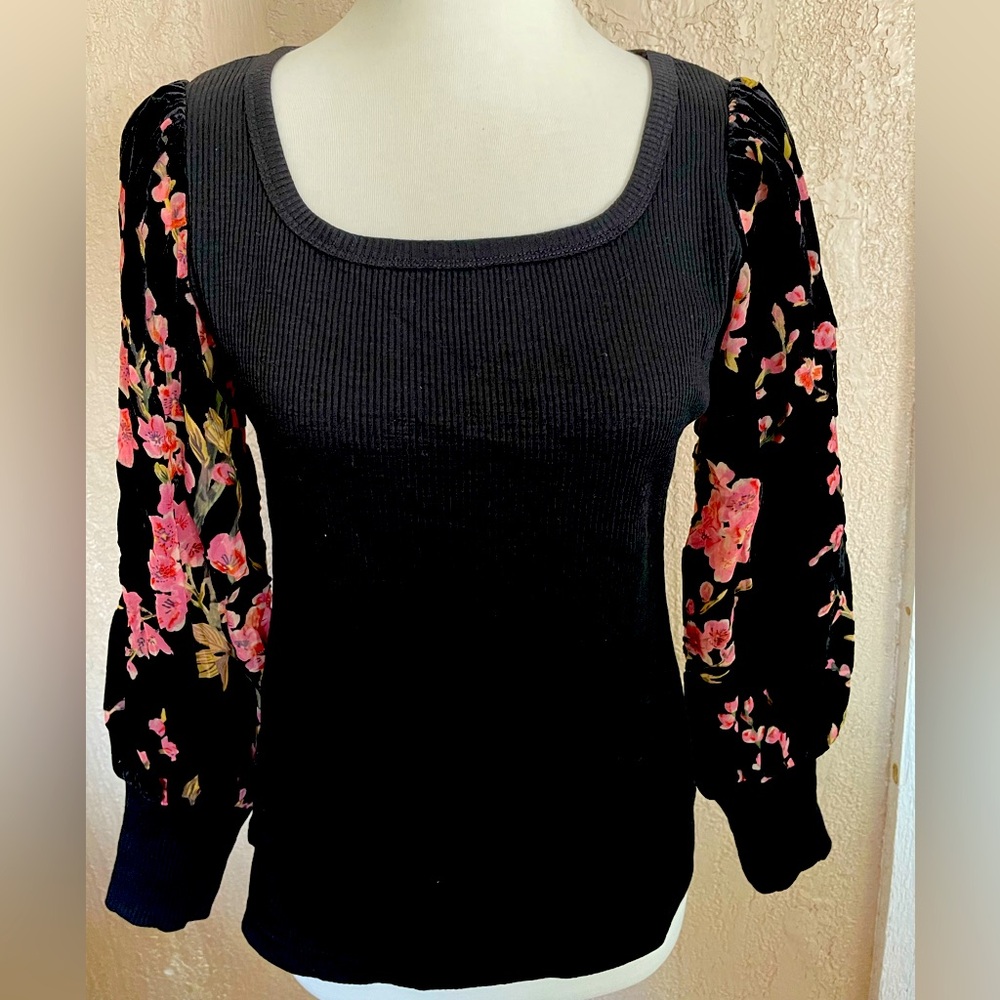 Velvet Sleeves Top